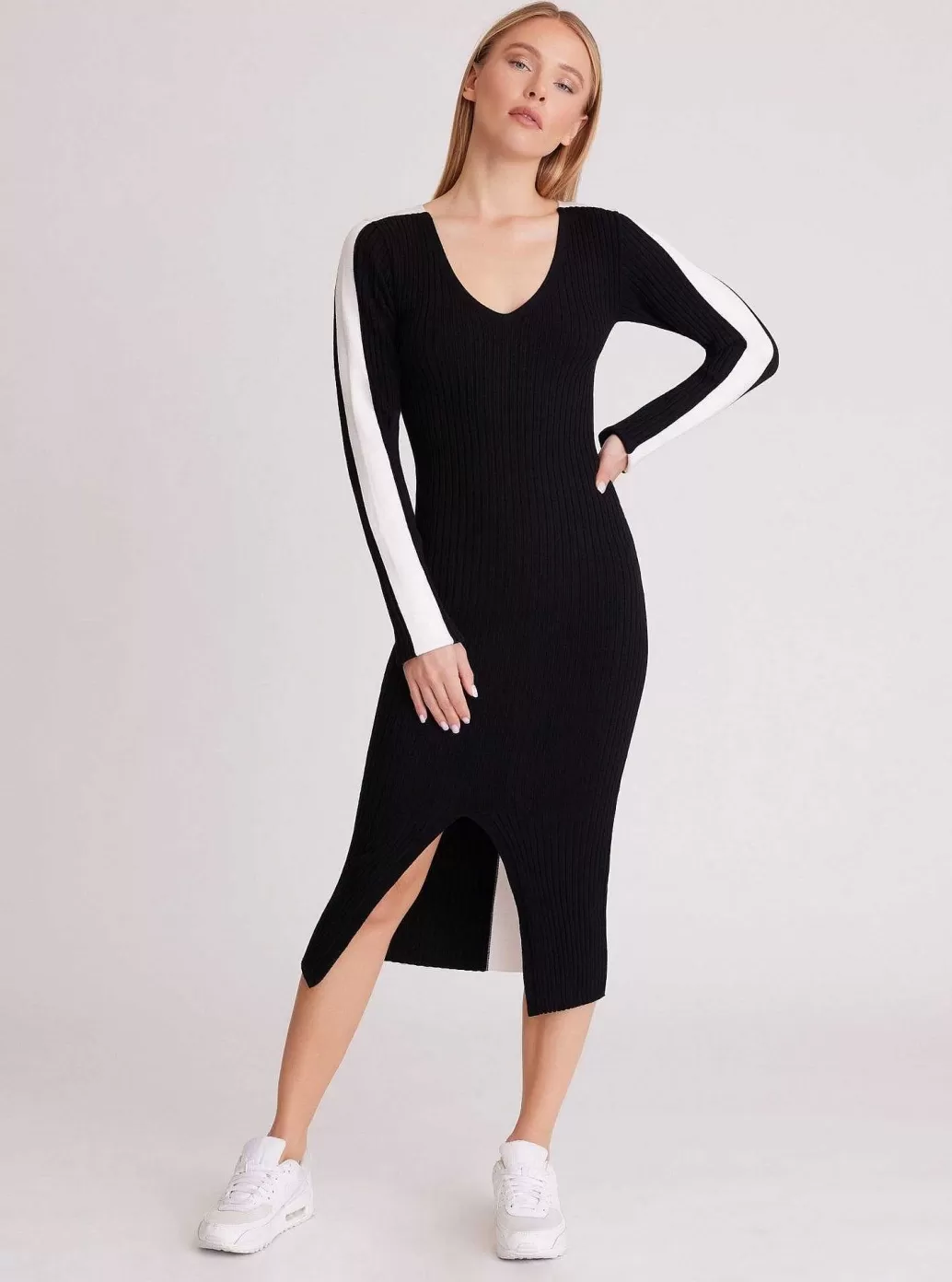 Discount Blanc Noir Blair V Neck Sweater Dress