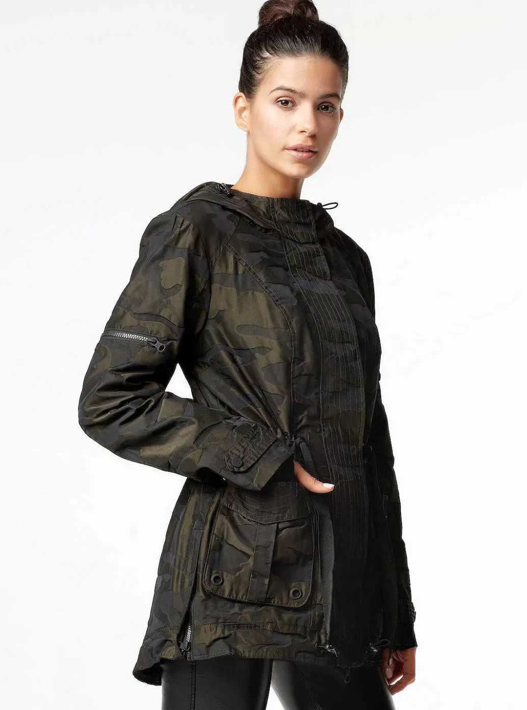 Online Blanc Noir Camo Grenadier Jacket Olive Camo