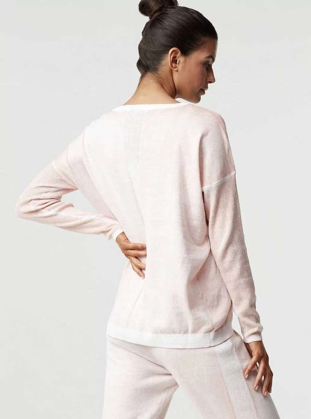 Fashion Blanc Noir Huntress Boyfriend Sweater Peach Whip