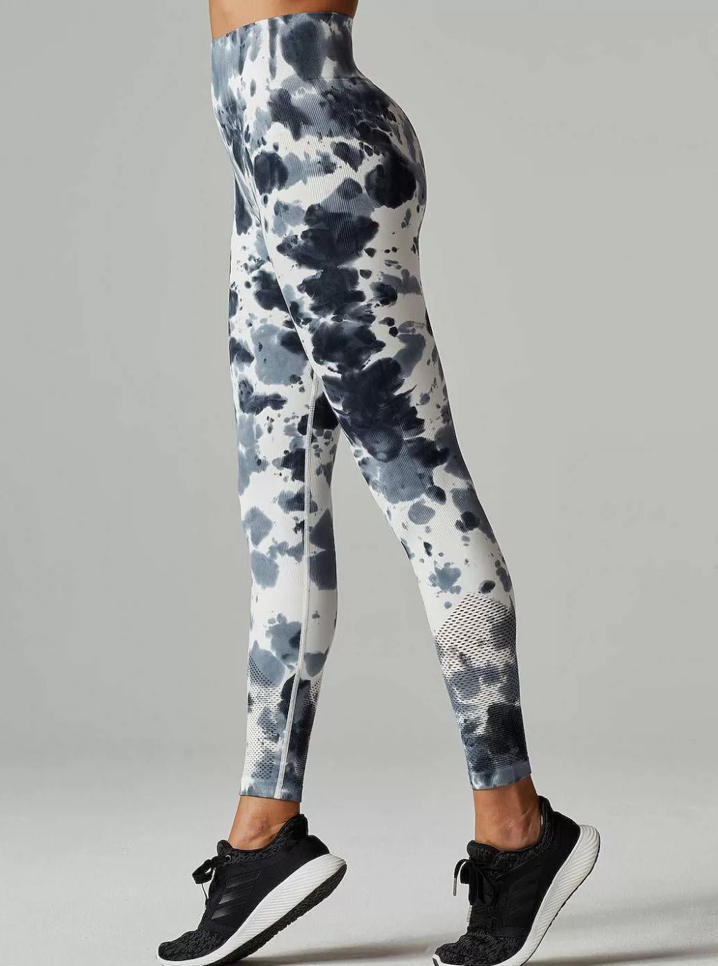 Cheap Blanc Noir Infinity High Rise Legging Grey Tie Dye