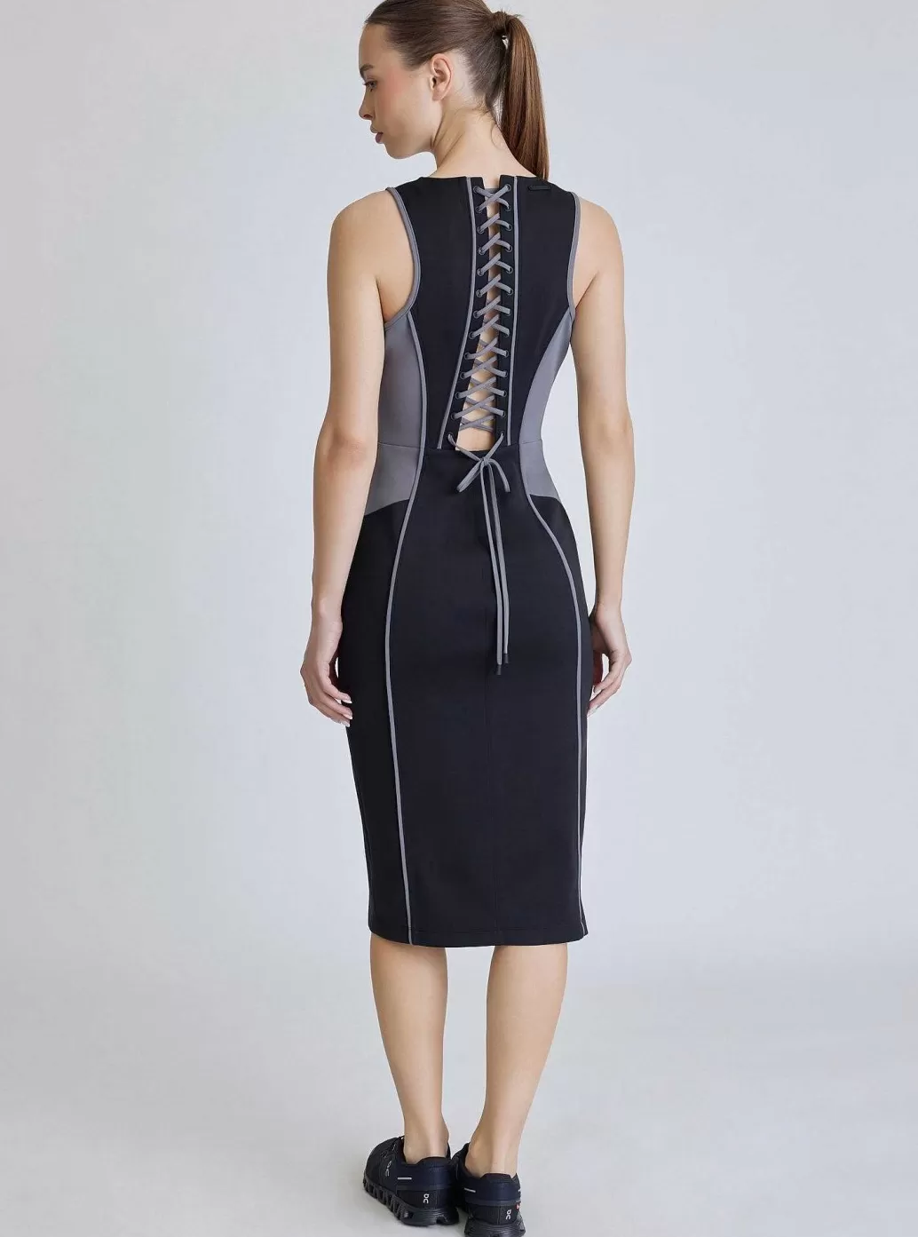 Fashion Blanc Noir Lace Back Dress - Black Colorblock Black/Charcoal