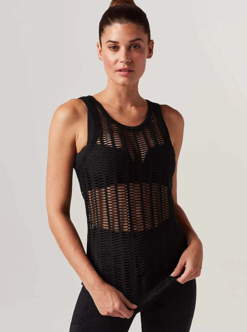 Store Blanc Noir Linear Mesh Tank Top Black