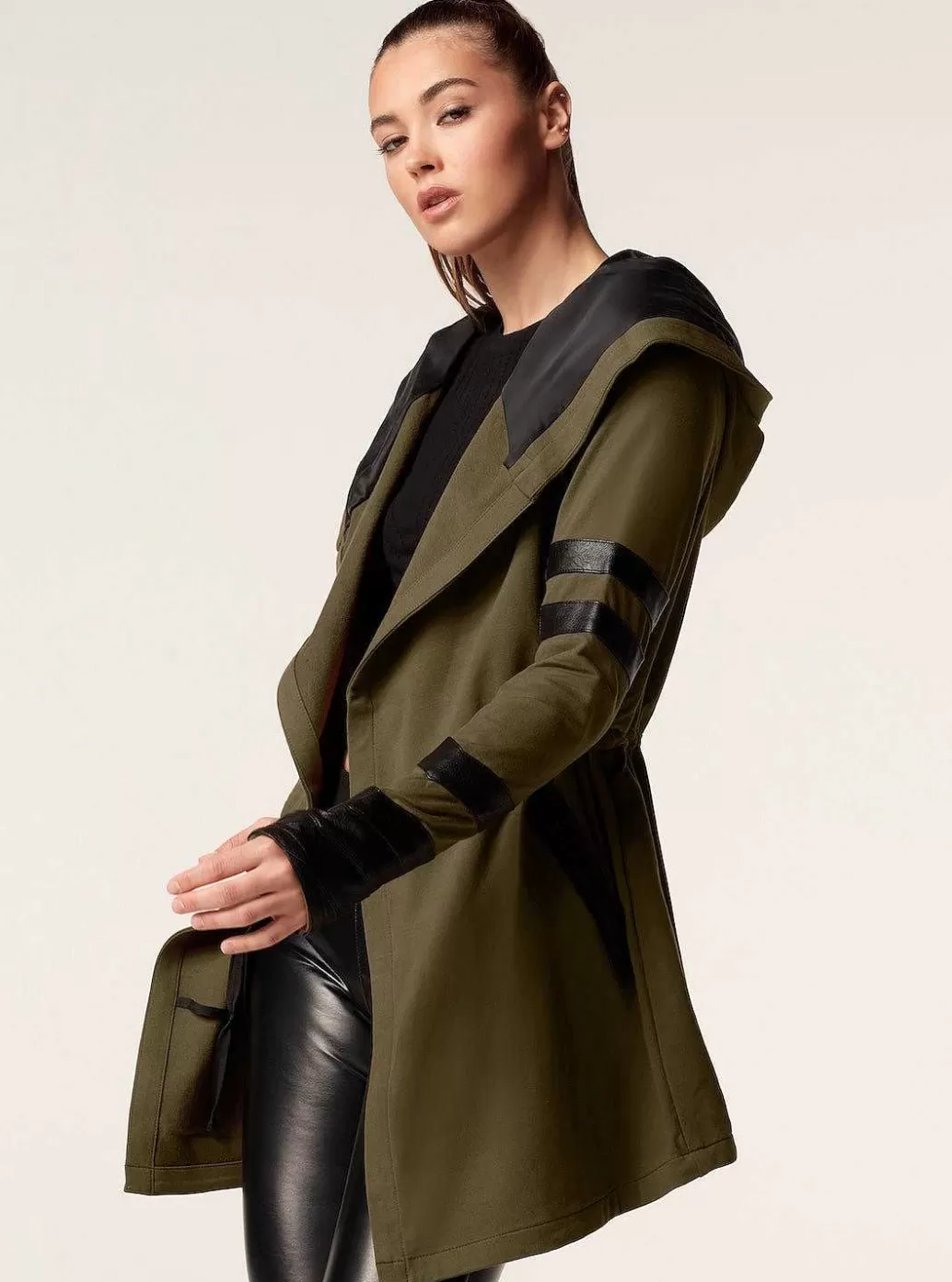 Sale Blanc Noir Maitri Traveler Jacket Olive