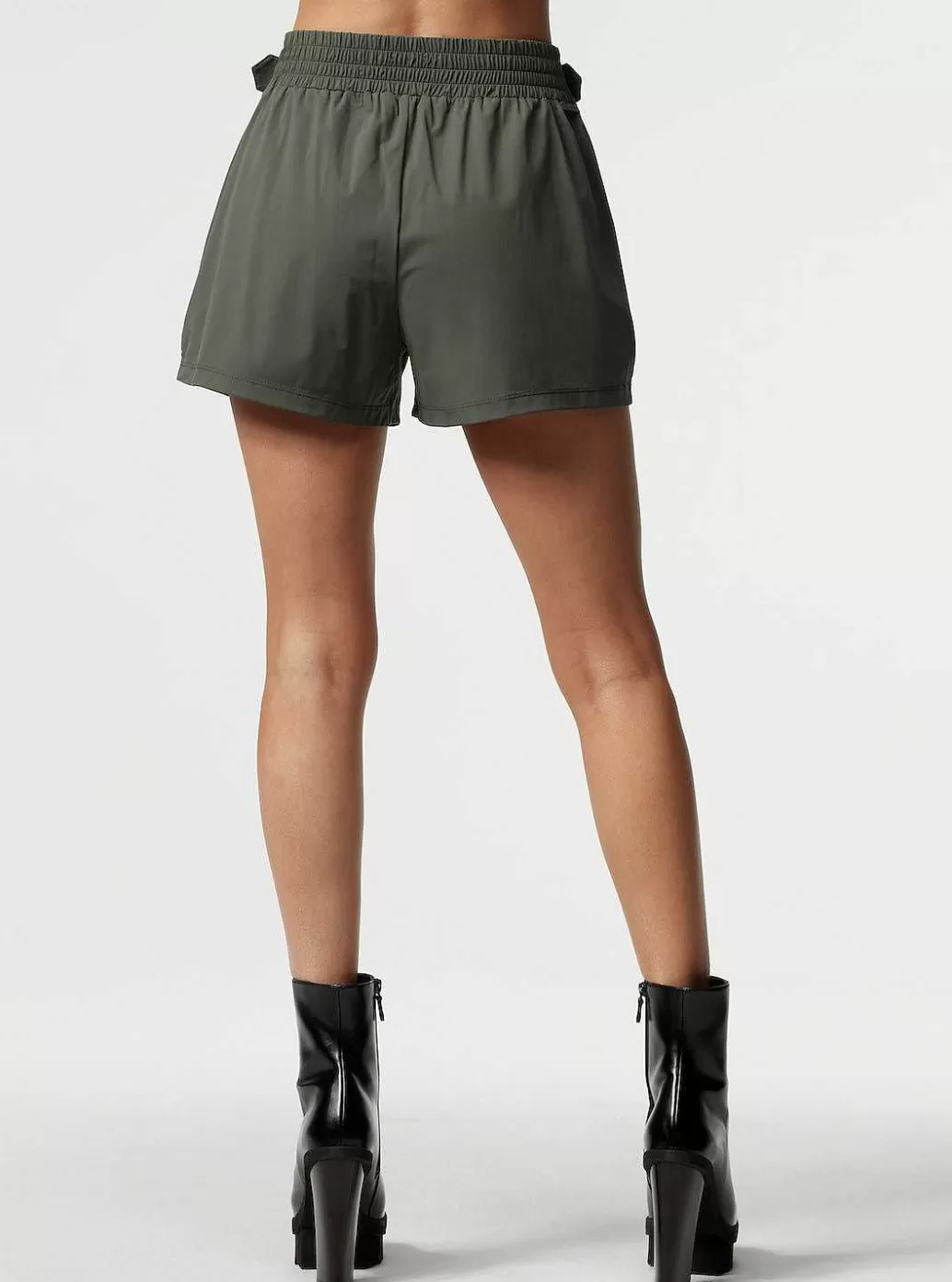 Shop Blanc Noir Mastermind Utility Short Rifle Green