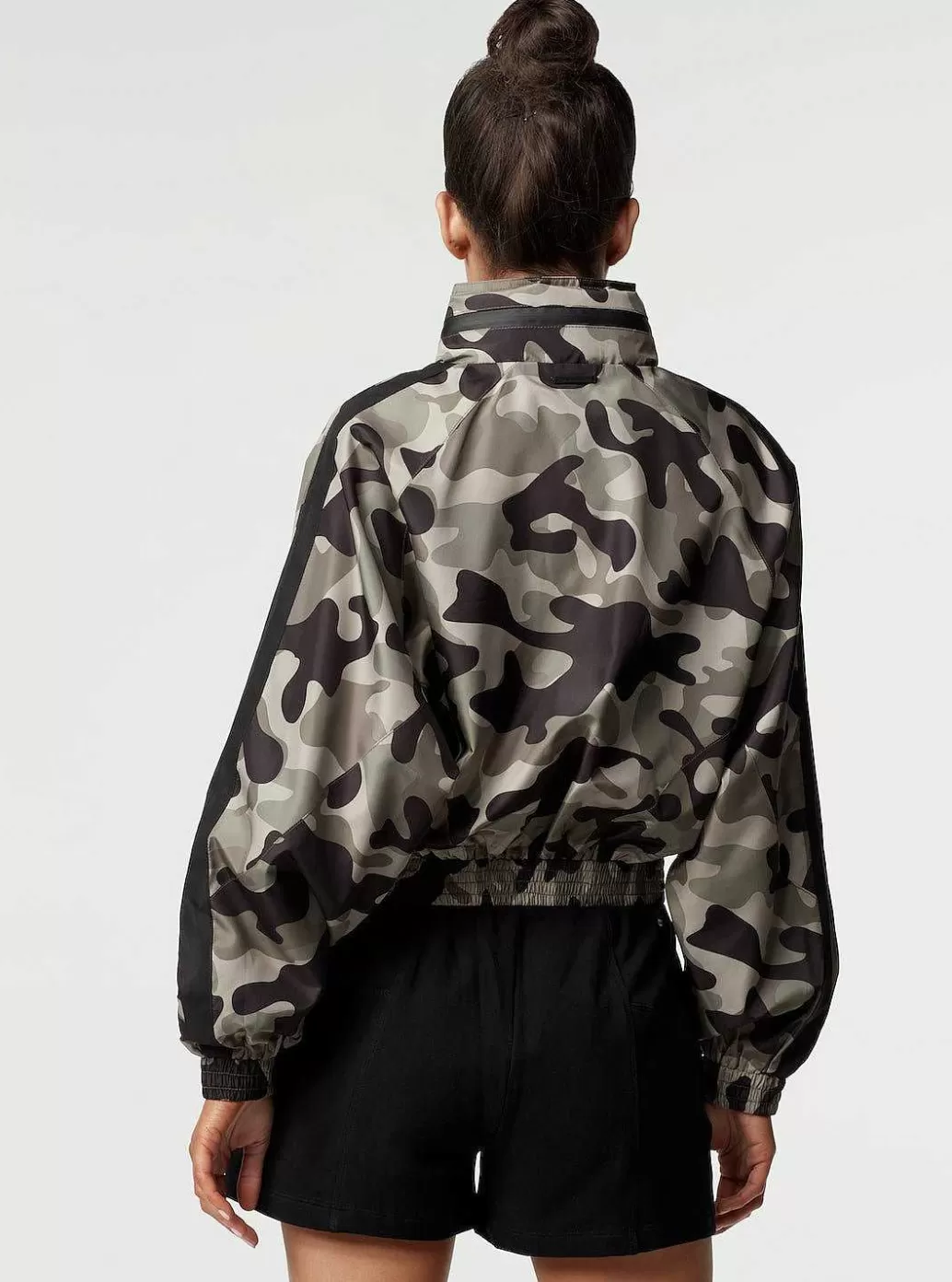 Best Sale Blanc Noir Tempest Wind Jacket Olive Camo