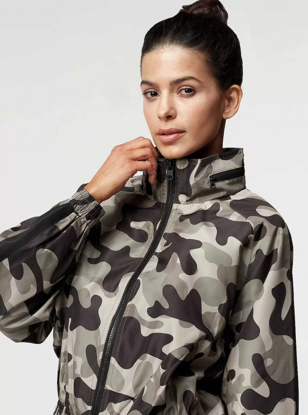 Best Sale Blanc Noir Tempest Wind Jacket Olive Camo