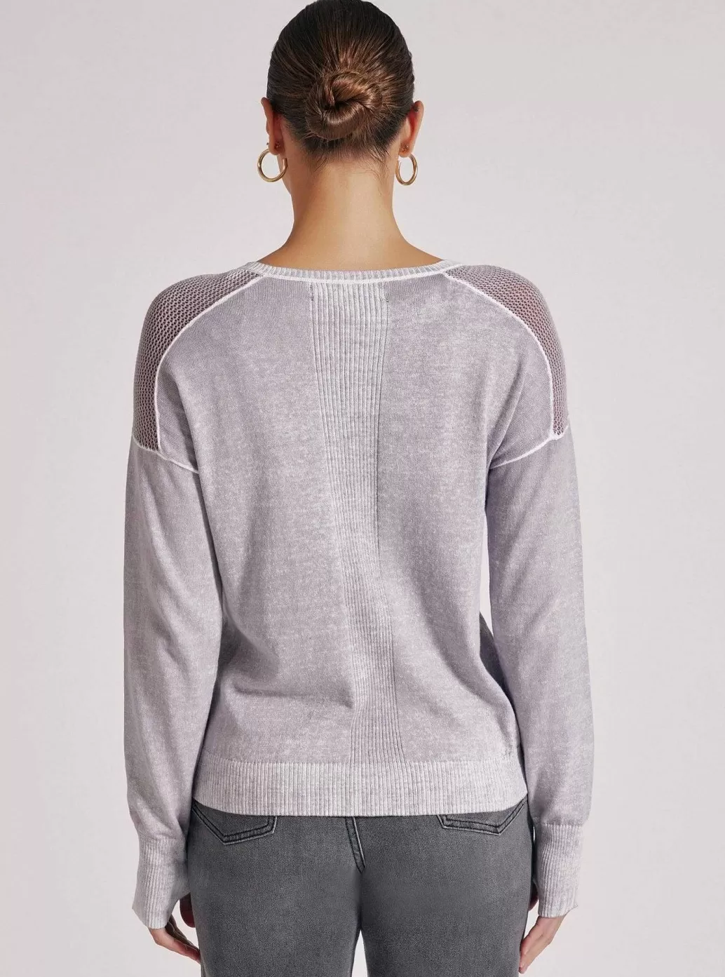 Store Blanc Noir V-Neck Huntress Sweater Raindrops